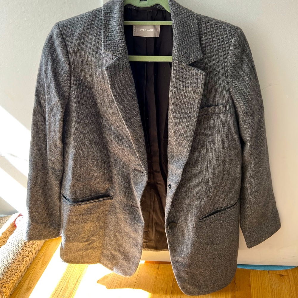 Everlane grey herringbone blazer